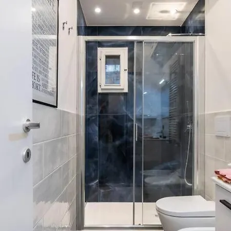 דירה Frisi Fast Wifi Aircon Flexyrent מילאנו