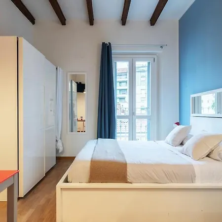 Frisi Fast Wifi Aircon Flexyrent Milan